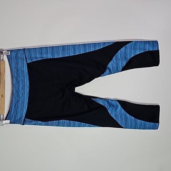 Champion medium black and blue athletic leggings - Picture 5 of 8
